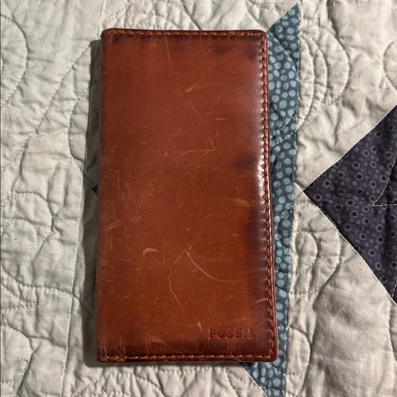wallets - Picture 1 of 10